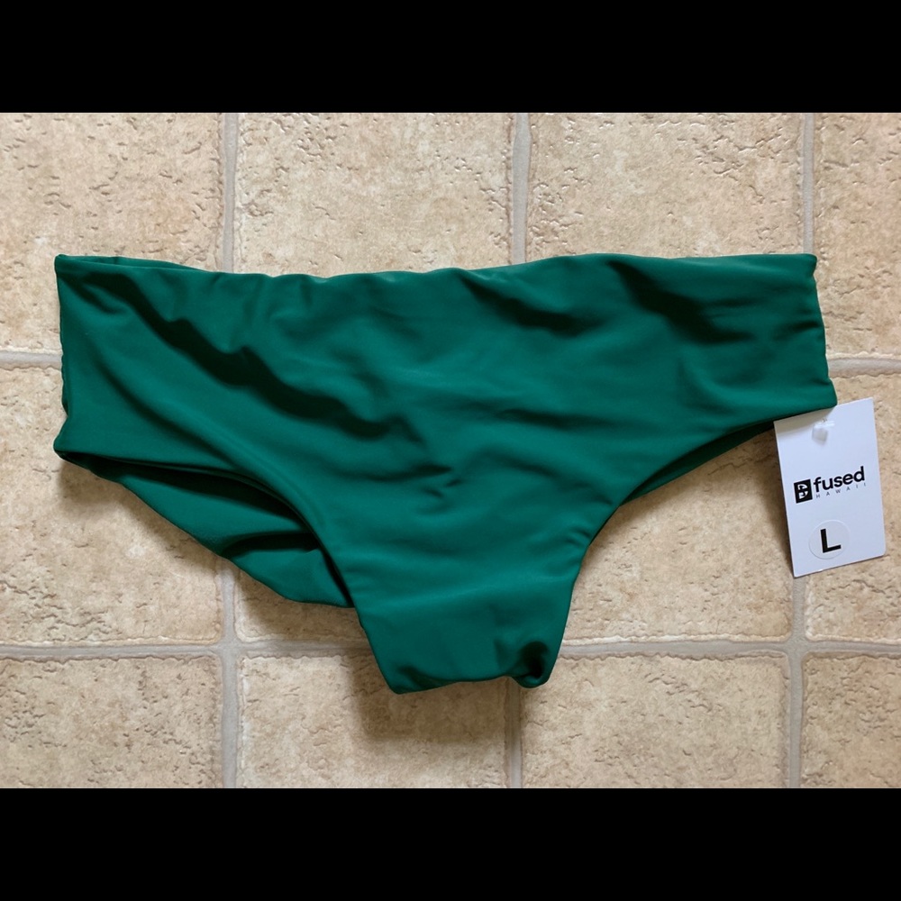 Fused Hawaii forest green large kona